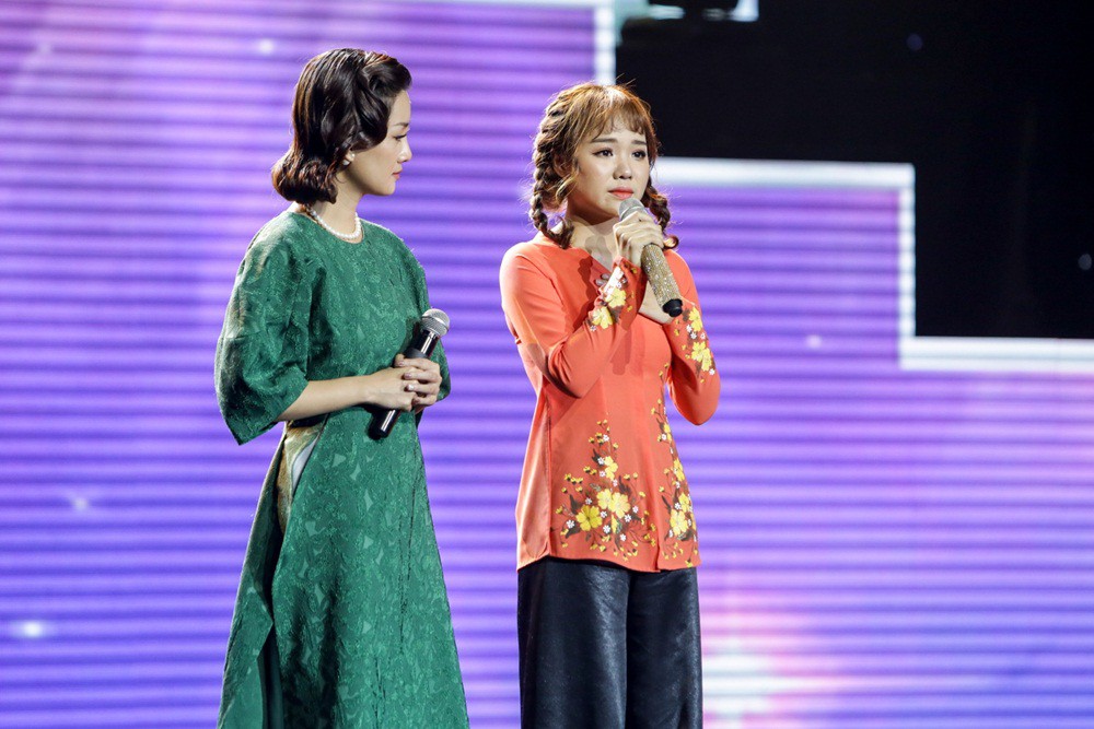 Thần tượng Bolero: Quá xinh đẹp và trẻ trung, HLV Như Quỳnh được phong Hoa hậu Bolero Thần tượng Bolero: Quá xinh đẹp và trẻ trung, HLV Như Quỳnh được phong Hoa hậu Bolero
